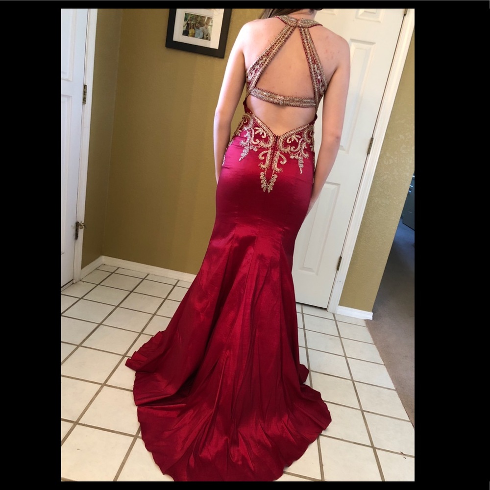 ✨Jovani Prom Dress✨ - Picture 4 of 8